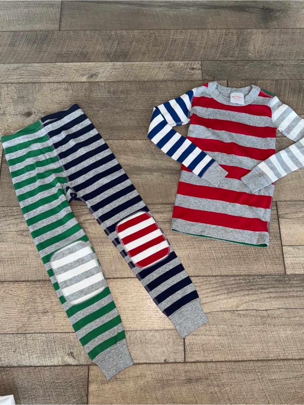 Hanna Andersson Striped Pajamas (Size 5)